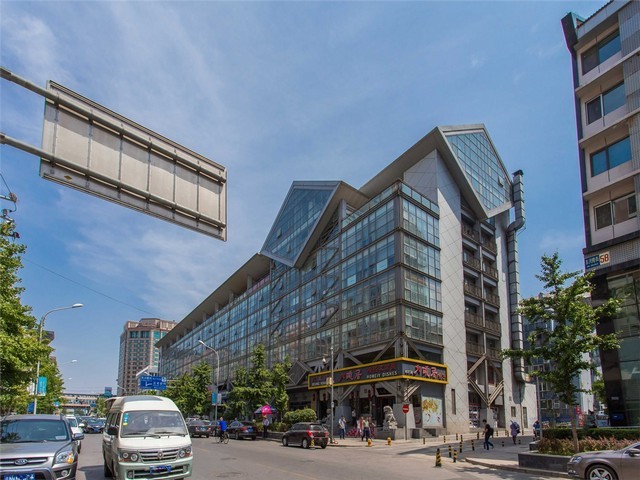 塑胶机油桶盖子模具设计