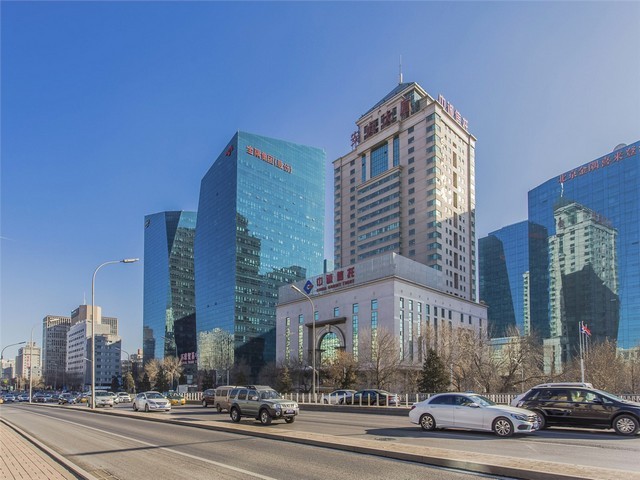 河北专业工业直流滑升门机上门安装